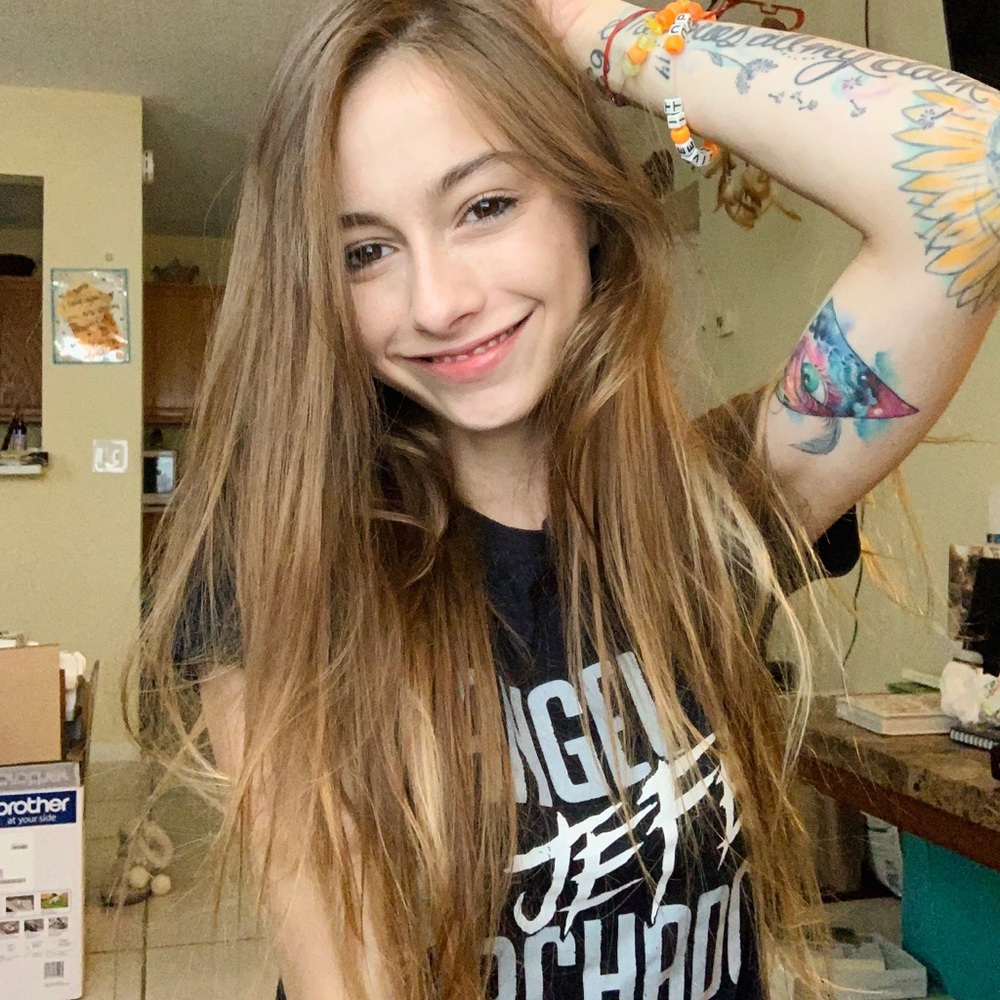 Meet your Posher, Shai